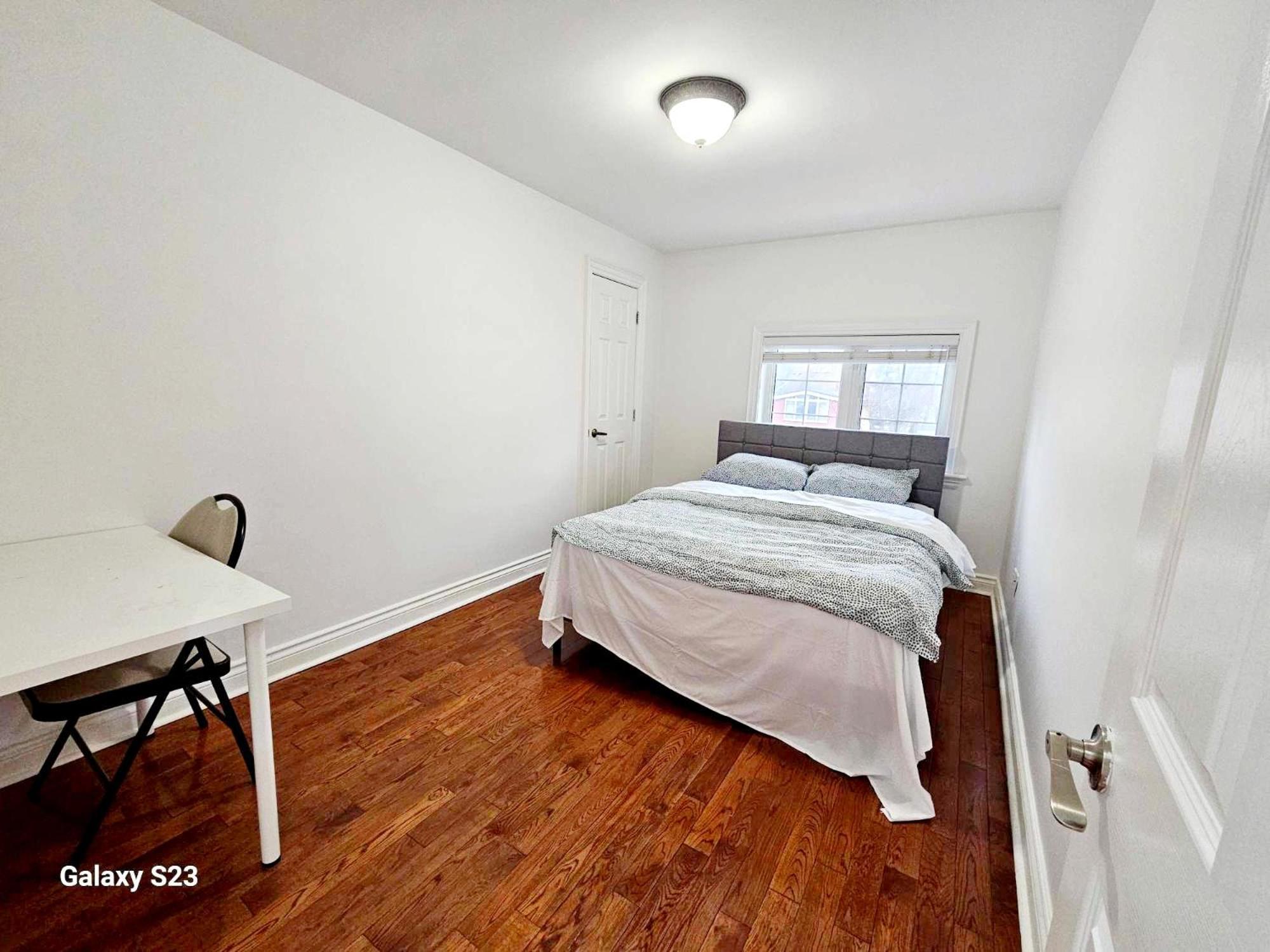 Beautiful Room At Yonge And Sheppard And North York Centre Торонто Экстерьер фото